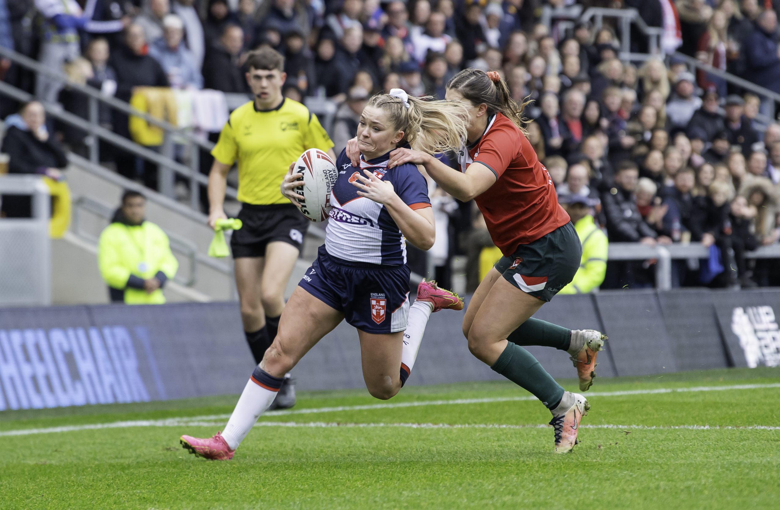 ENGLAND AND WALES WOMEN NAME 19-PLAYER SQUADS